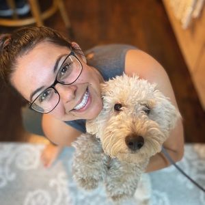 Meet your Posher, Kelly